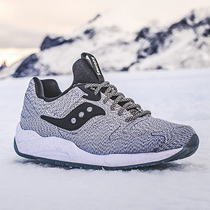 saucony snow running shoes