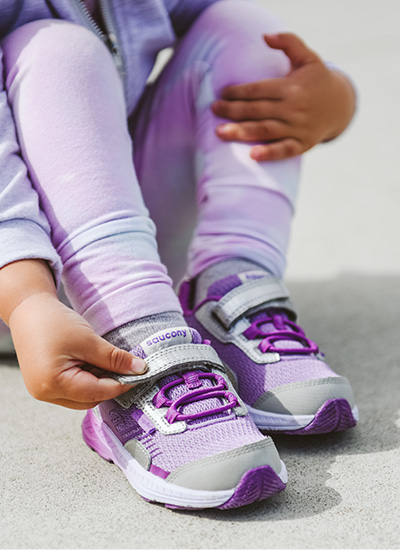 saucony running shoes for kids